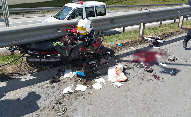 15 Temmuz Şehitler Köprüsü girişinde motosiklet kazası: 1 yaralı