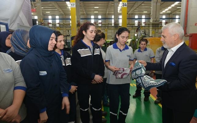 Bozbey 8 Mart’ta kadınların yanındaydı