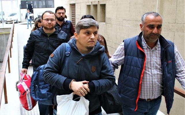 Bursa'da FETÖ/PDY üyesi 10 eski vergi dairesi çalışanı adliyeye sevk edildi