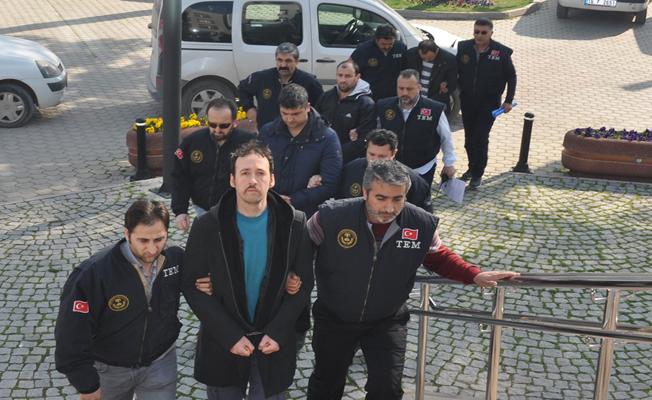 FETÖ Soruşturmasında 3 Öğretmen Tutuklandı