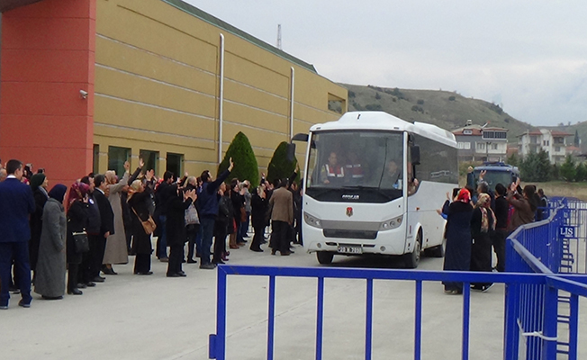 FETÖ’den tahliye edilen 22 kişiden 9’u savcılık itirazıyla tutuklandı