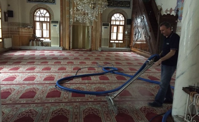 Gürsu’da camiler temizleniyor