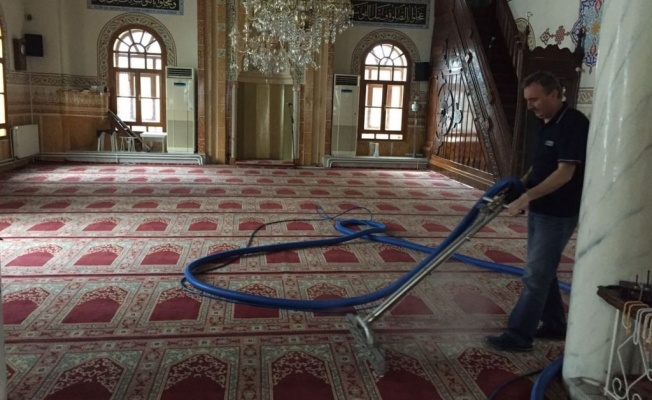 Gürsu’da camiler temizleniyor