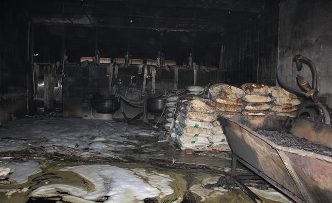 Hatay’da ekmek fabrikasında yangın