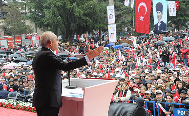 Kılıçdaroğlu: “Milletin kaderini mahkemeler değil, millet belirleyecek”