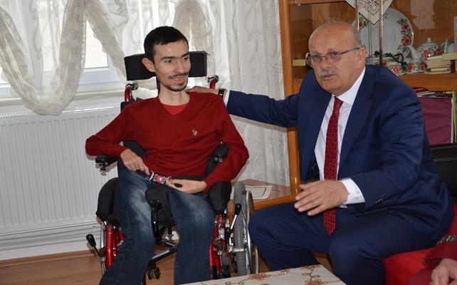 Engelli Genç "Cumhurbaşkanımızı İznik'te Görmek İstiyorum"