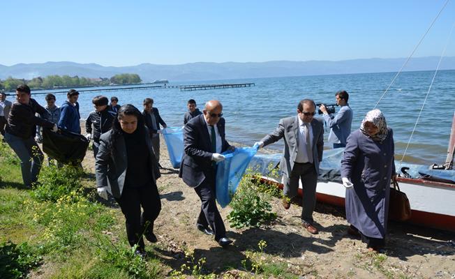 İznik'te ''Temiz Çevrem Duyarlı İlçem'' Seferberliği