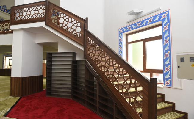 Akşemseddin Camii yeni yüzüyle ibadete açıldı