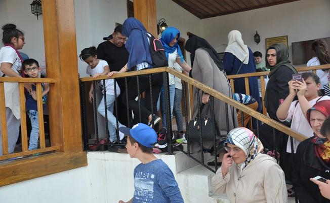 Anneler Gününe Özel Ziyaret