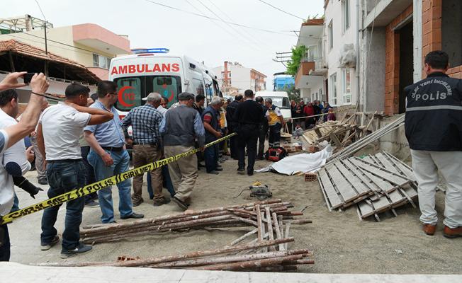 Balıkesir'de çatıdan düşen inşaat ustası öldü