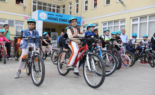 Nilüfer’de öğrenciler okullarına bisikletle gidiyor