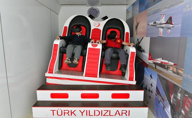 Yıldırım'lı çocuklar ‘TÜRK YILDIZLARI’yla uçtu