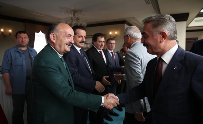 Bursa Valiliğinde bayramlaşma töreni