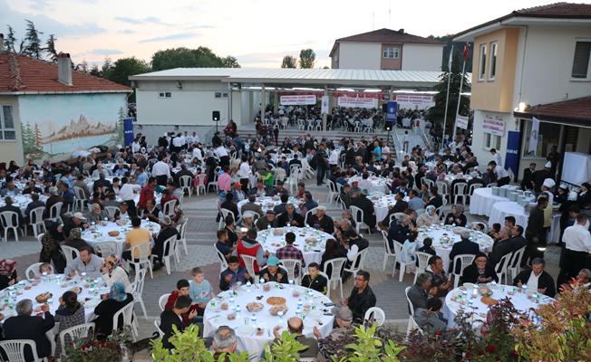 Harmancık`ta iftar bereketi