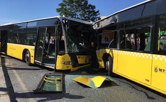 İstanbul'da Metrobüs Kazası