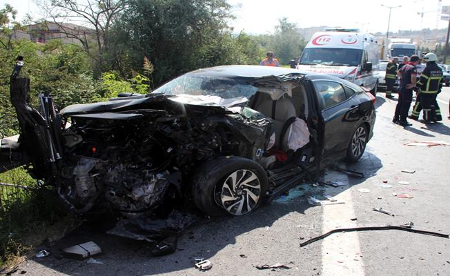 Kocaeli'de trafik kazası: 3 yaralı