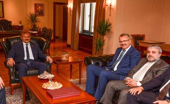 Ali Özkan'dan Başbakan Yardımcısı Çavuşoğlu'na Ziyaret