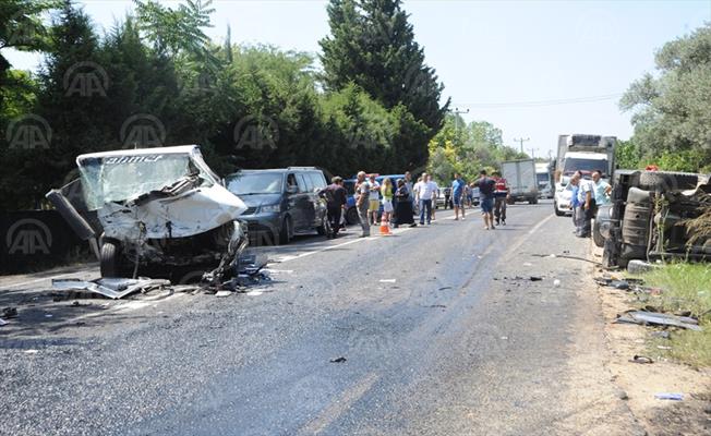 Bursa'da Trafik Kazası: 6 Yaralı