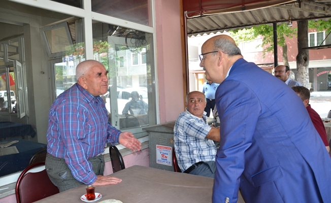 Sargın Her Fırsatta Esnaf ve Vatandaşlarla Buluşuyor