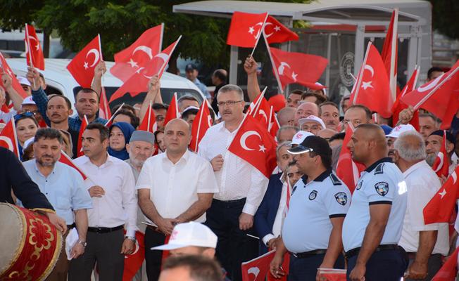 Karacabey’de binlerce kişi Mehmetçik için yürüyecek