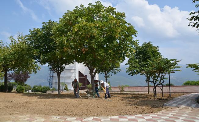 Celal Bayar Anıt Parkı Yenileniyor