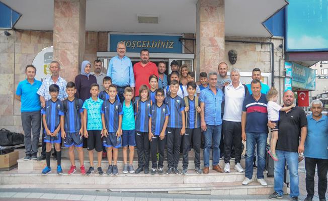 Karacabey Belediyespor altyapıda başarılarıyla gururlandırıyor