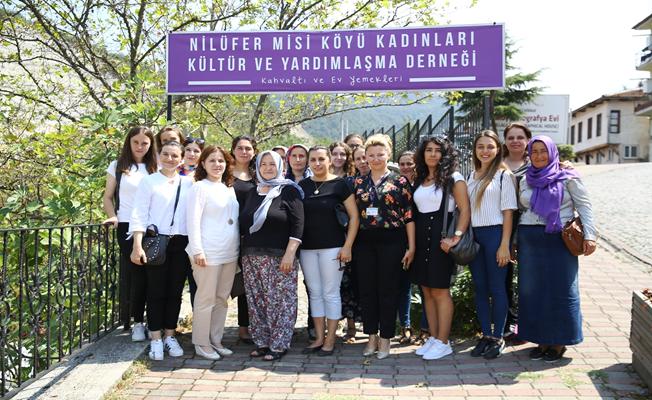 Nilüfer’deki kadın dernekleri örnek oluyor