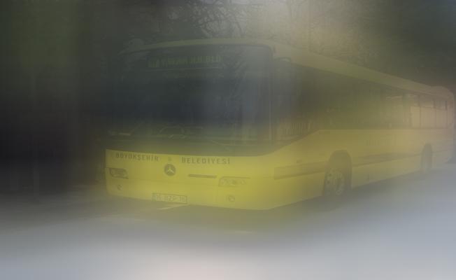 Bursa'da Otobüs Şöförü ve Yolcu Yaşlı Adamı Darp Edip Otobüsten Attılar