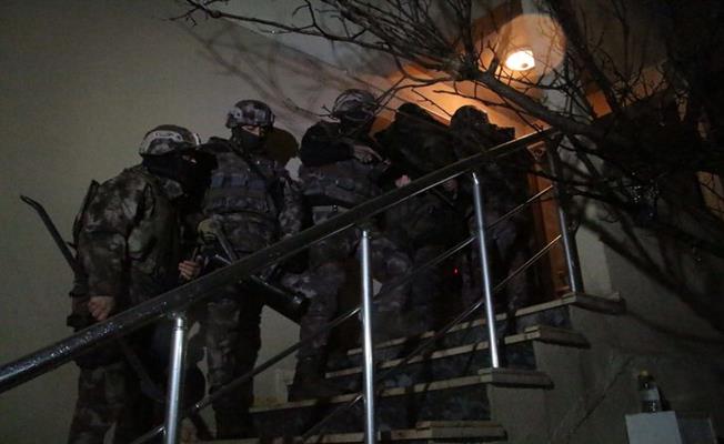 Bursa'da Zehir Tacirlerine Operasyon: 5 Gözaltı