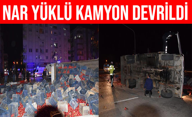 Antalya Kumluca'da Nar Yüklü Kamyon Devrildi: 4 Yaralı