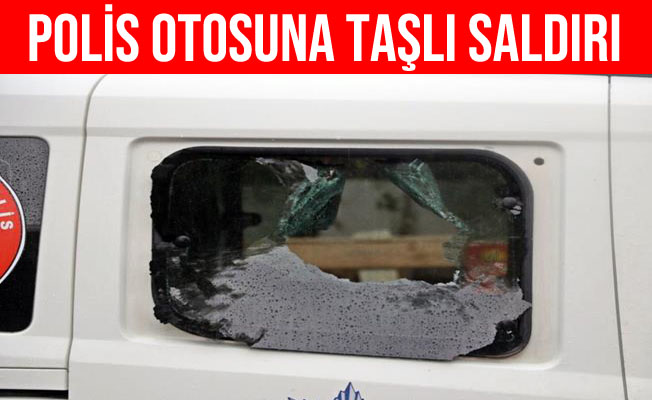 Antalya’da polis otosuna taşlı saldırı: 4 gözaltı