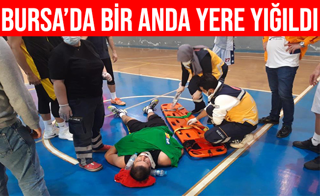 Bursa'da Basketbol Maçında Bir Anda Yere Yığıldı
