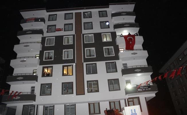 Erzurum'lu Şehidin Baba Ocağı Türk Bayraklarıyla Donatıldı