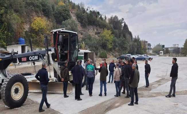 İş makinası operatörlerine eğitim verildi