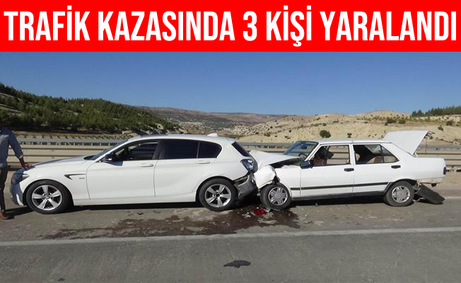 Kilis'teki Trafik Kazasında 3 Kişi Yaralandı