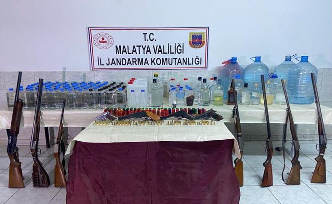 Malatya'da Jandarmadan Silah ve Uyuşturucu Operasyonu