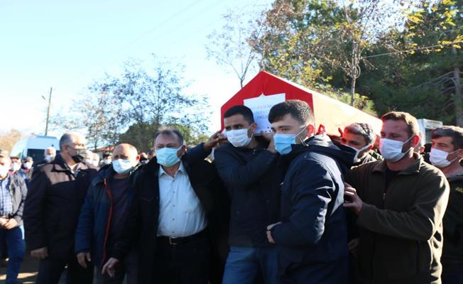 Şehit Polis Yusuf Ceylan’ın evinin önünde helallik alındı