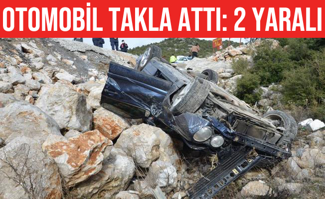 Antalya’da otomobil takla attı: 2 yaralı