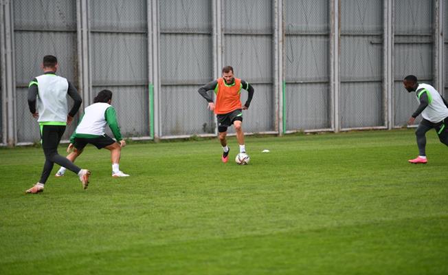 Bursaspor, Ümraniyespor maçı hazırlıklarına başladı