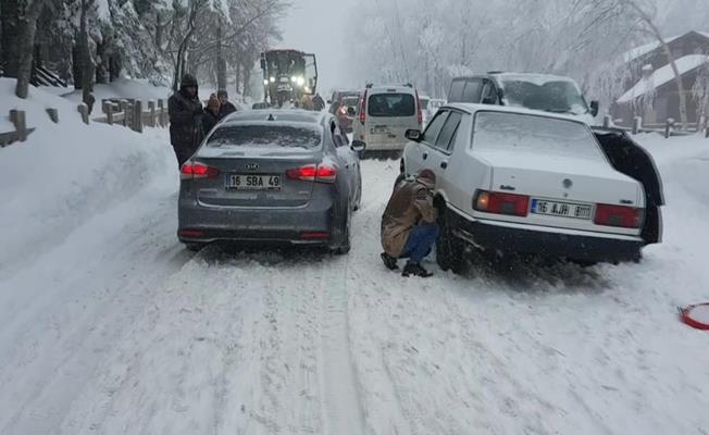 Uludağ'da hafta sonu yoğunluğu yaşandı