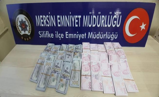 3.5 milyon liralık sahte dolar ve Türk Lirası ele geçirildi
