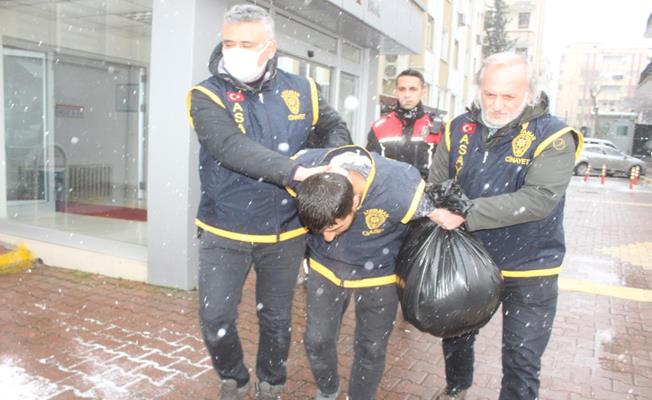 Adıyaman’da eşini öldüren zanlı adliyede