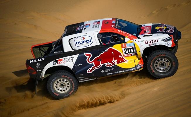 Dakar Rallisi’ninde Red Bull sporcuları zirvede