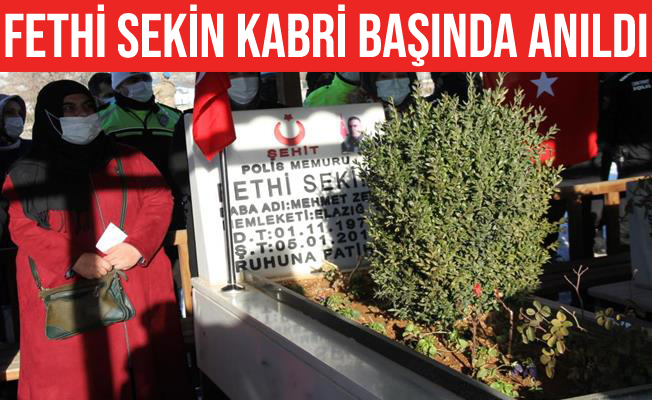 Fethi Sekin, vefatının 5’inci senesinde kabri başında anıldı