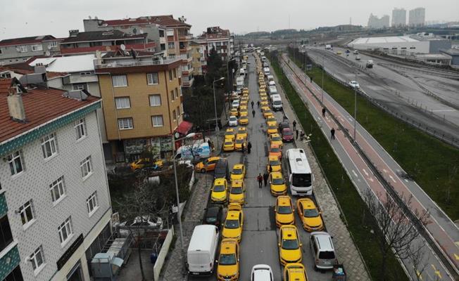 İstanbul'da taksimetre güncelleme kuyruğu oluştu