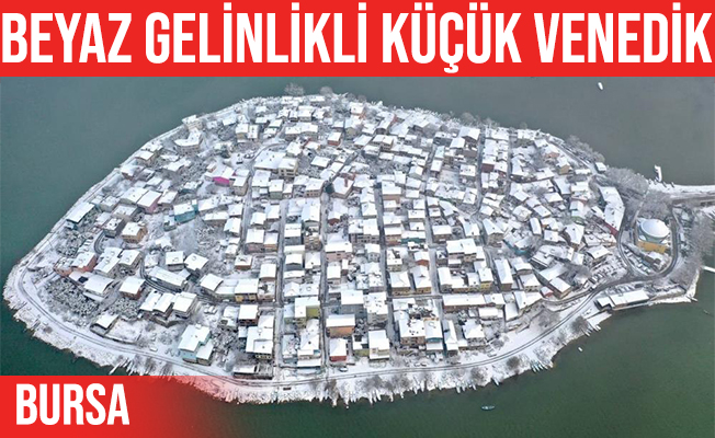 Türkiye'nin küçük Venedik'i beyazlara büründü