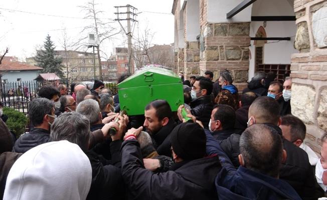 Bursa'da polis olan eski eşinin öldürdüğü kadın toprağa verildi