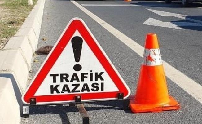 Germencik'te servis minibüsleri çarpıştı: 11 yaralı