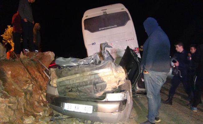 İşçileri taşıyan otobüs kaza yaptı: 1 ölü, 21 yaralı