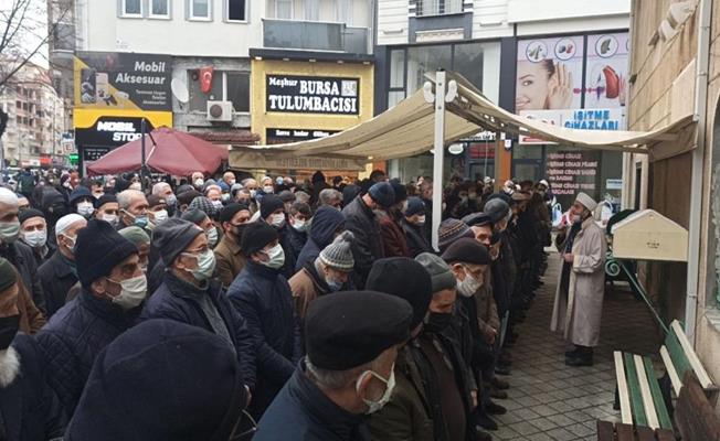 Orhangazi'de öldürülen adam son yolculuğuna uğurlandı